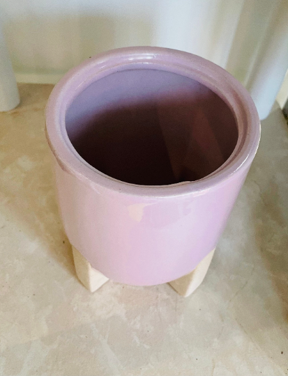 Pink Ceramic Cover Pot